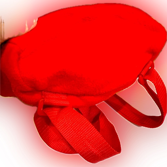 VTG Y2K RARE DISNEY CATALOG POOH’s CHILLY DAY RED FLEECE BACKPACK 11”x10”x4.5” - Picture 9 of 13